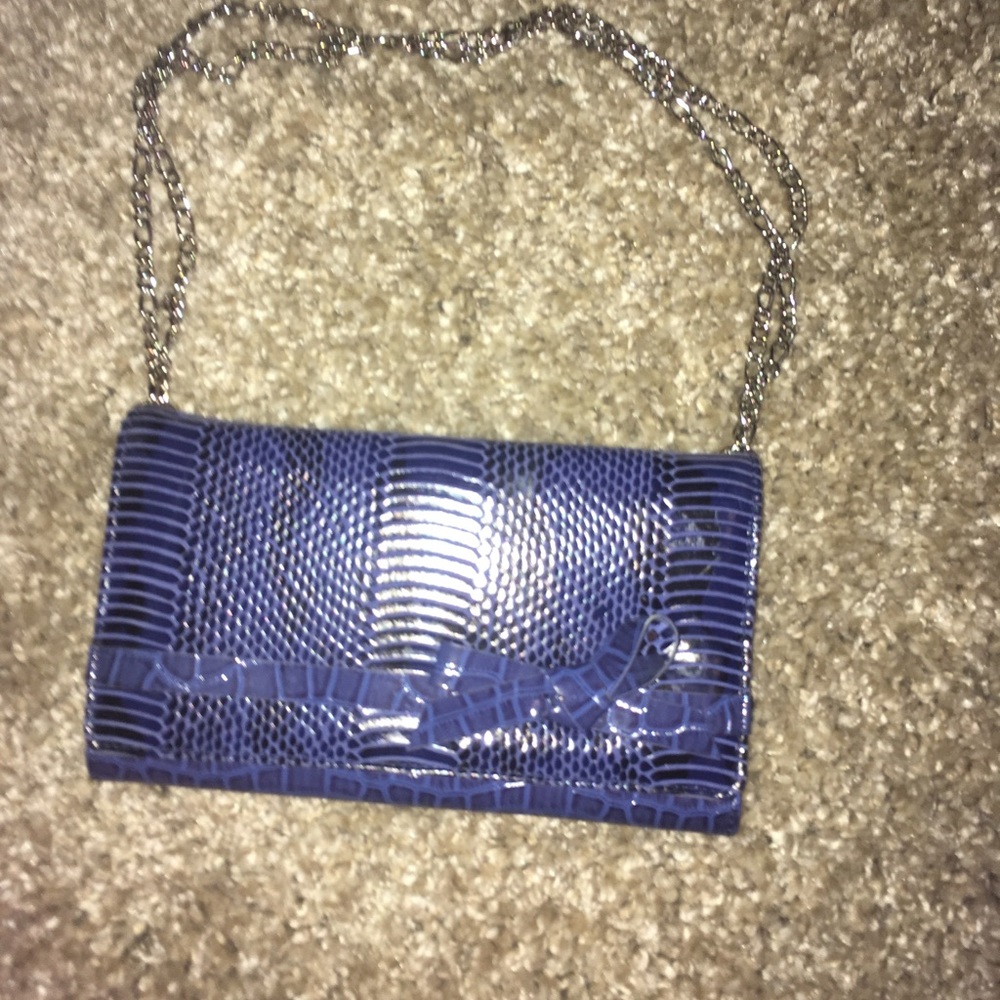 White House Black Market Clutch